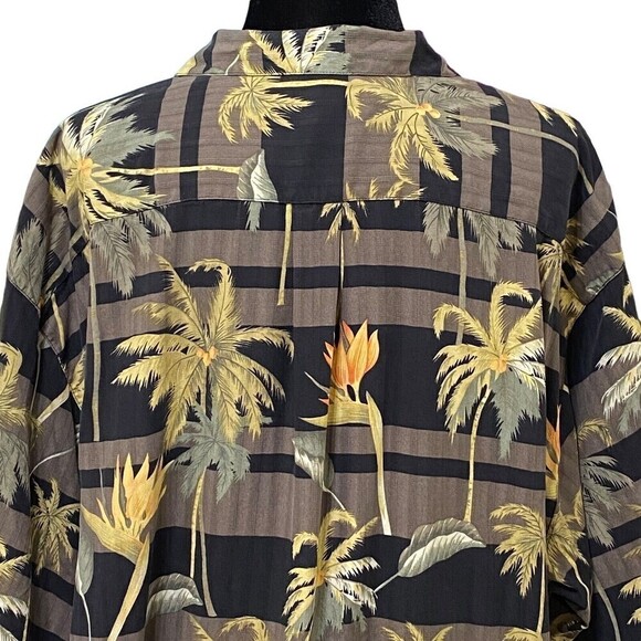 Tommy Bahama Silk Hawaiian Shirt Large Palm Tree Bird of Paradise Aloha Tropical - Picture 4 of 7